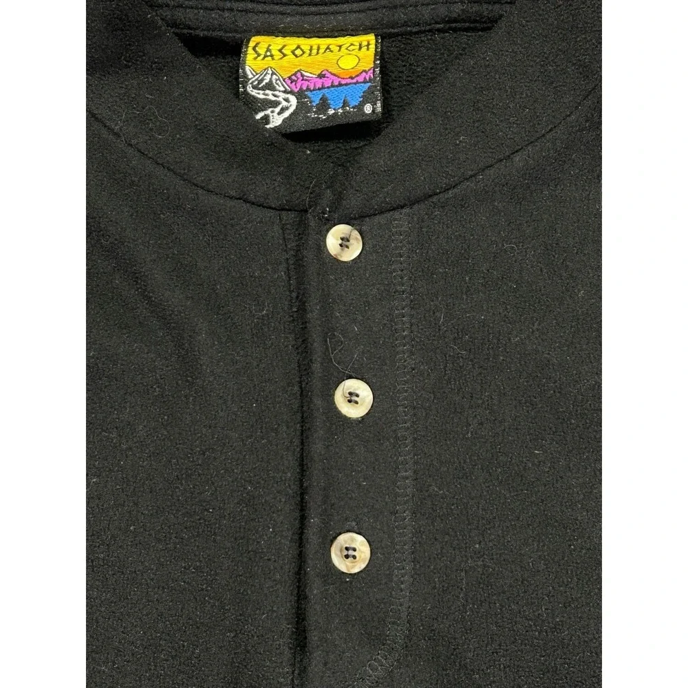 Vintage Sasquatch Mens XL Fleece‎ Henley Pullover Mock Neck Long Sleeve USA